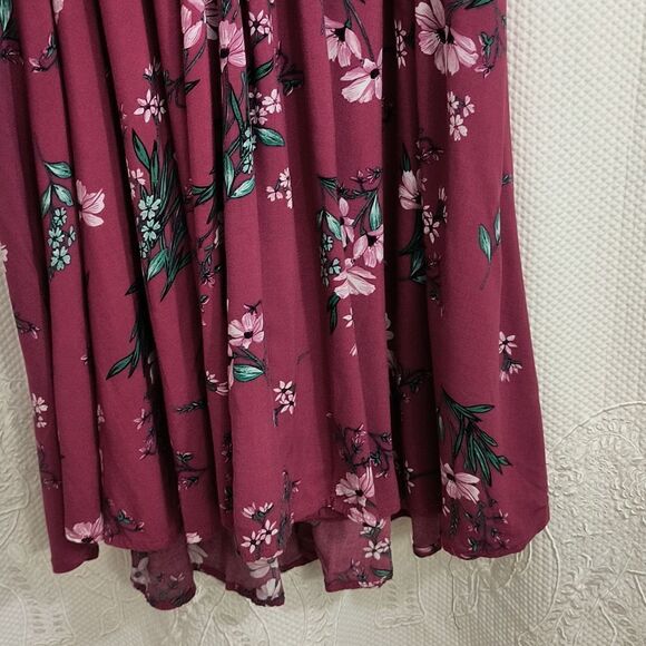 Torrid Berry Floral Dress Women's - Picture 3 of 6